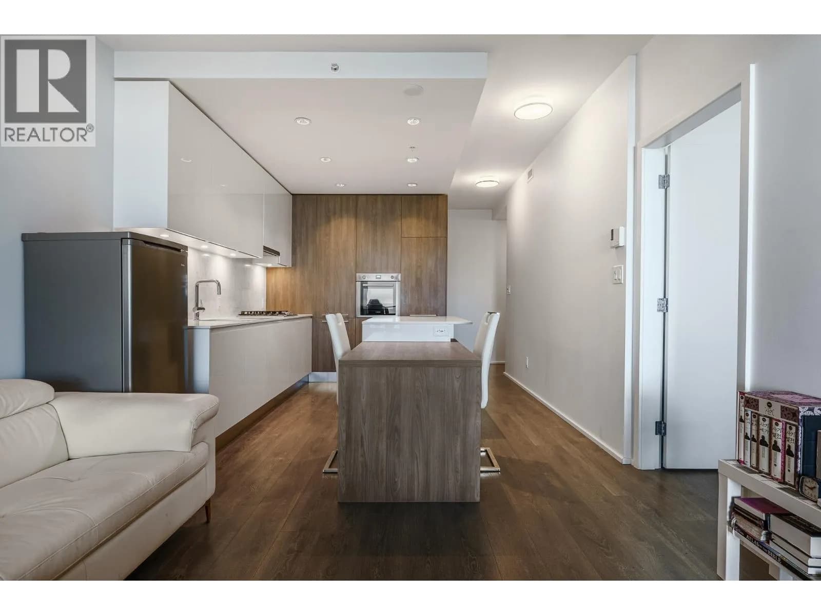 #4807 1955 ALPHA WAY, Burnaby, BC photo 5