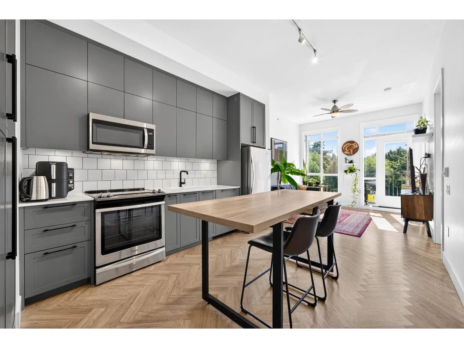 10168 149 STREET, Surrey