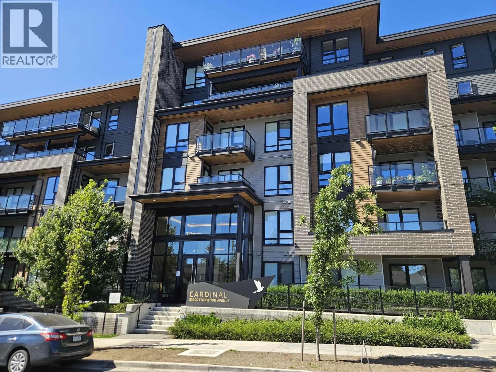 615 COTTONWOOD AVENUE, Coquitlam