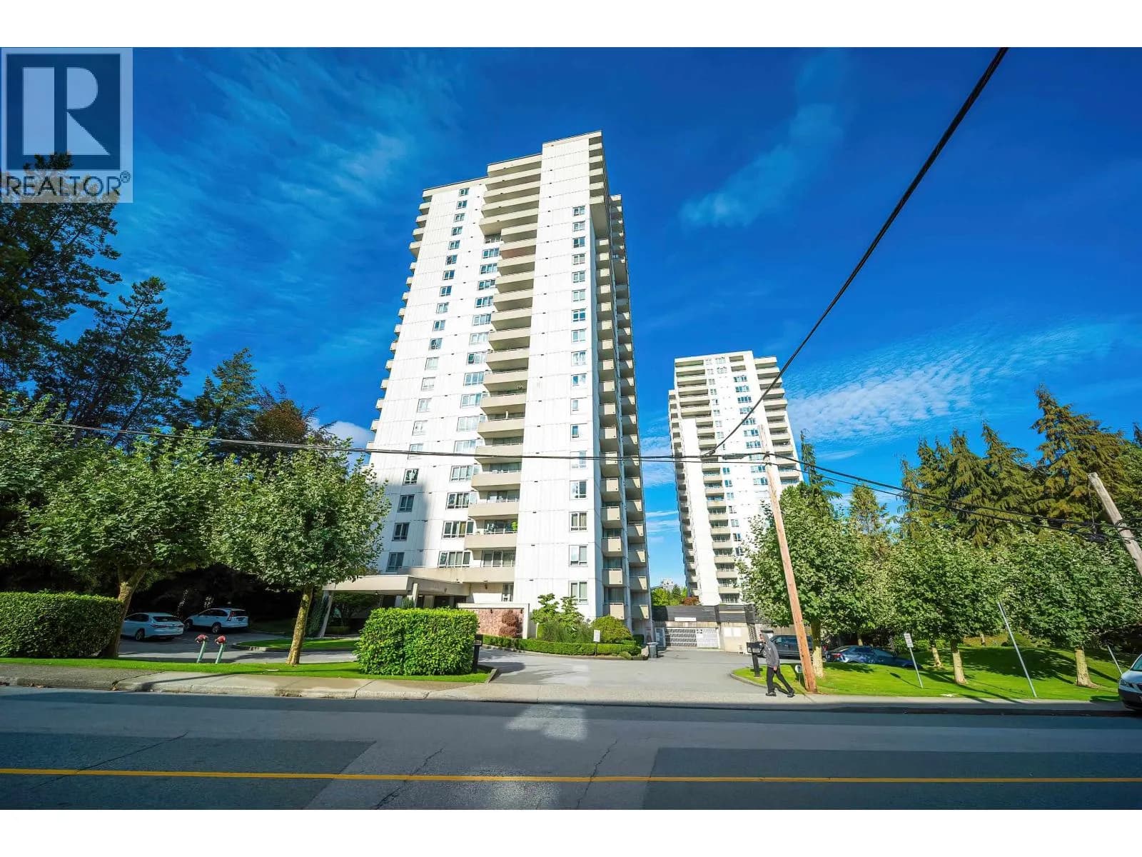 5645 BARKER AVENUE, Burnaby