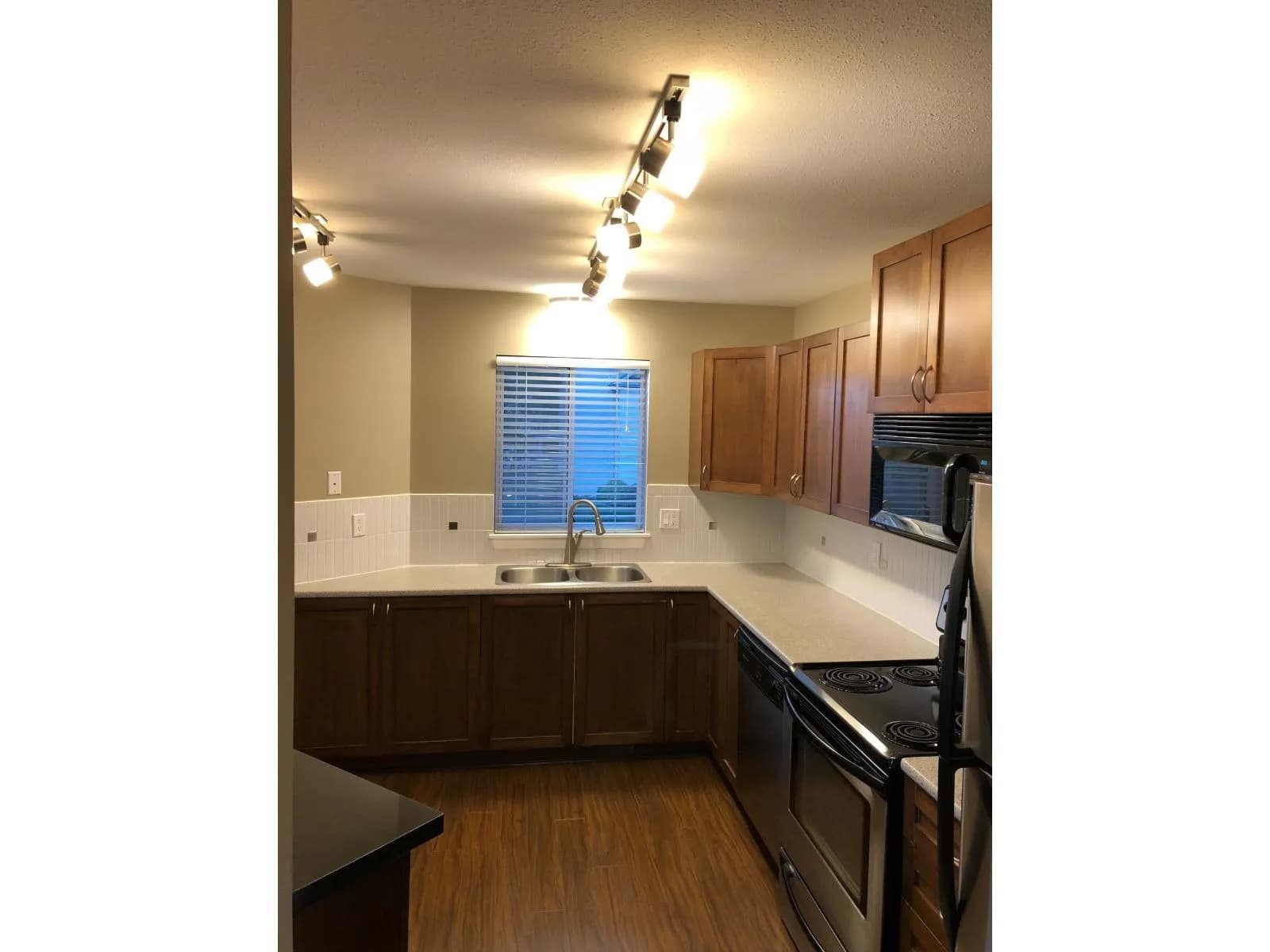 #204 32725 GEORGE FERGUSON WAY, Abbotsford, BC photo 3