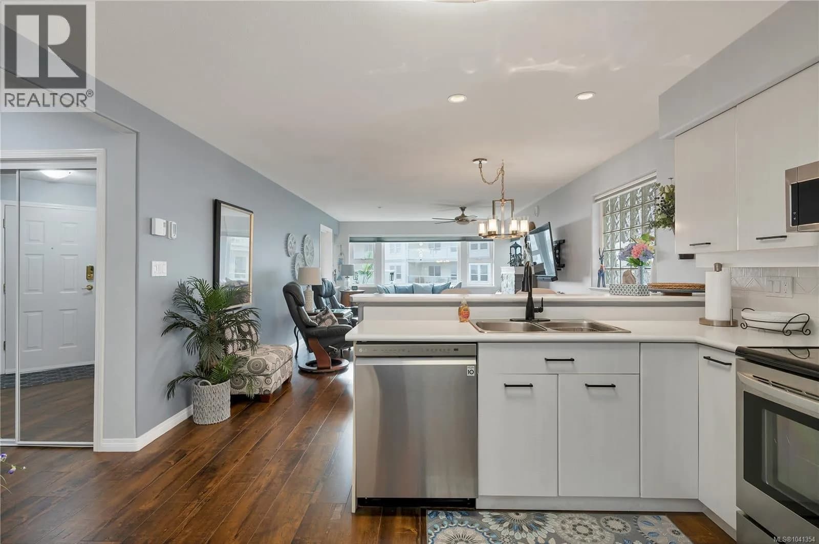 350 Island Hwy S, Campbell River