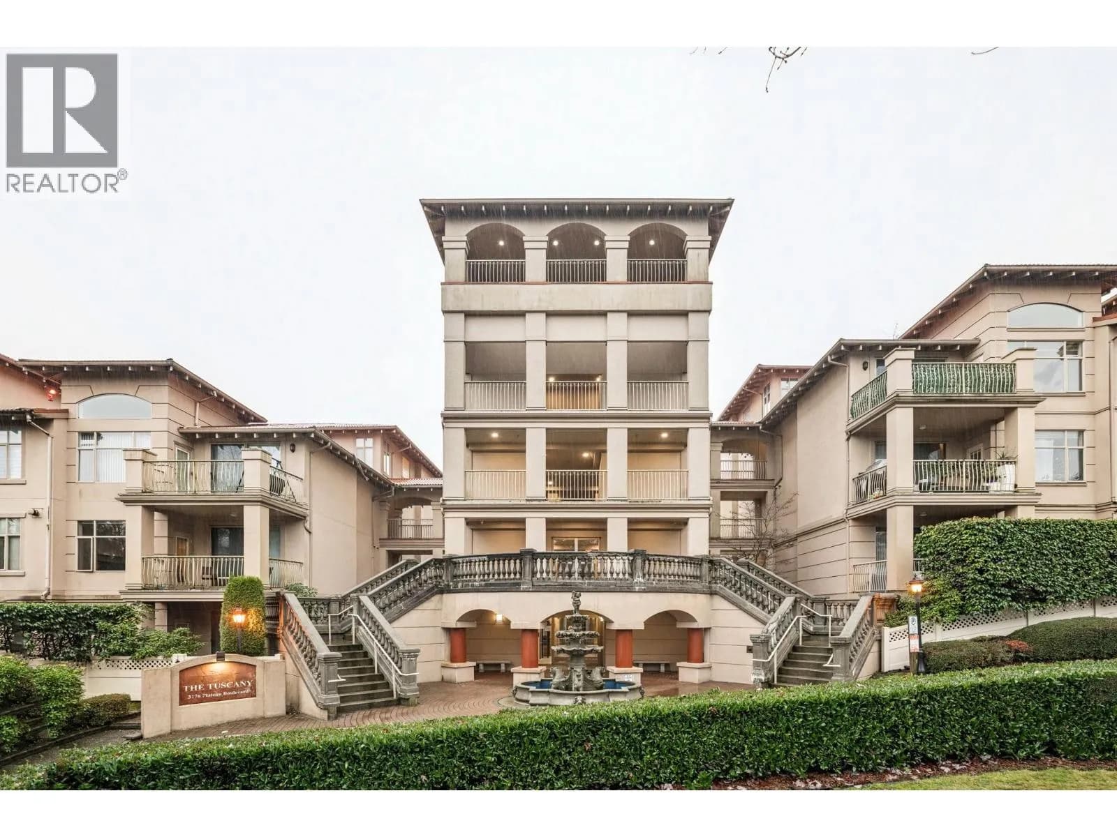 3176 PLATEAU BOULEVARD, Coquitlam
