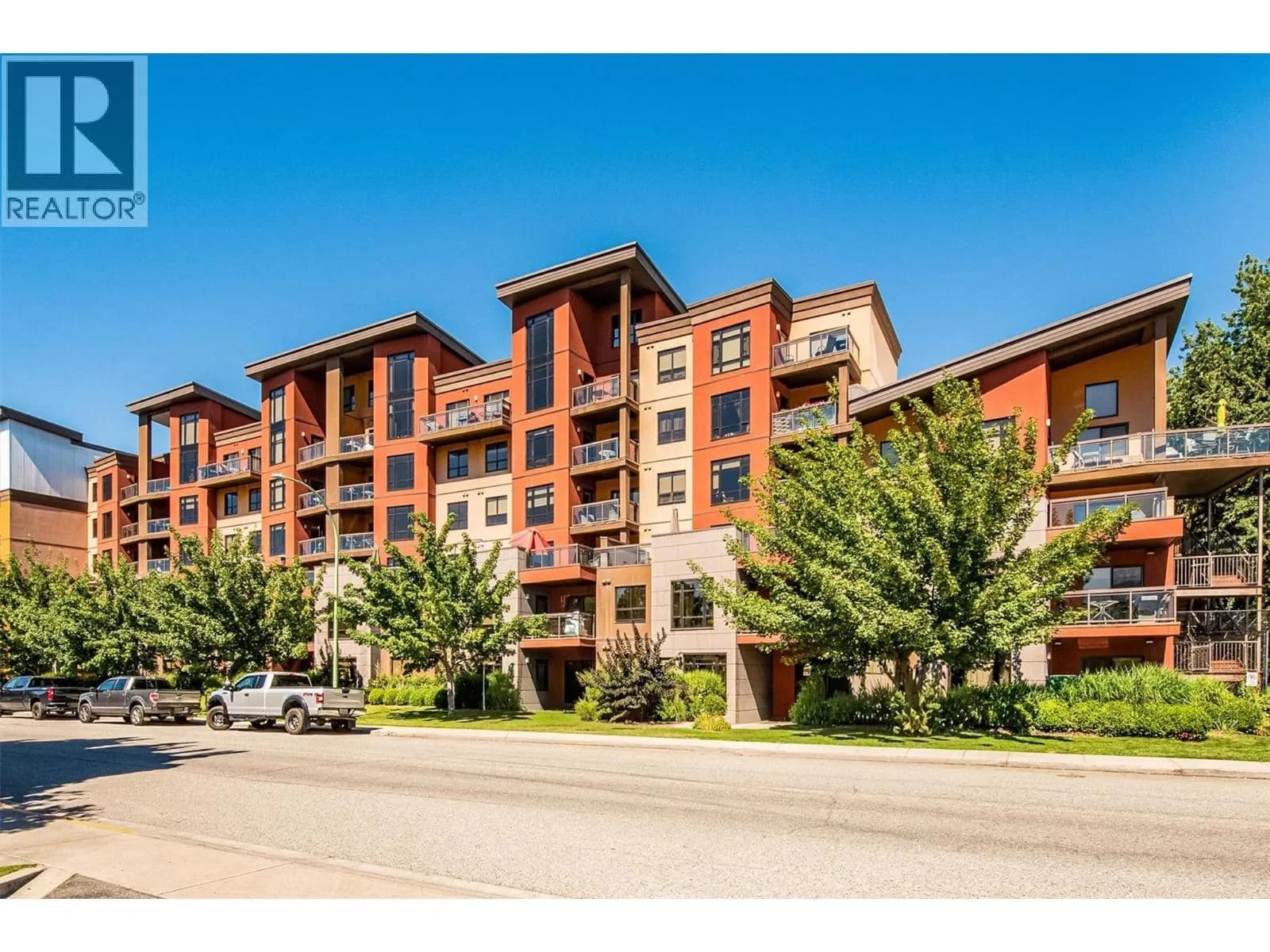 #542 654 Cook Road, Kelowna, BC photo 3
