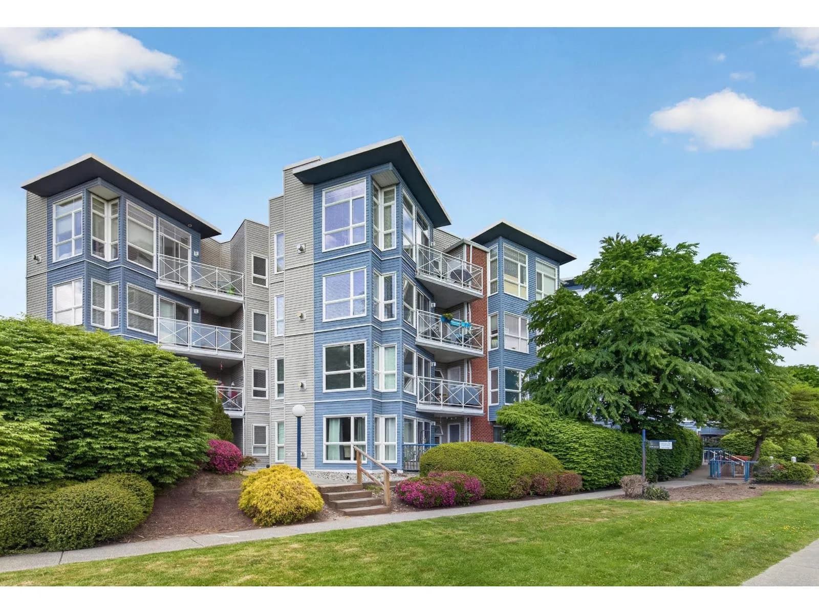 20245 53 AVENUE, Langley