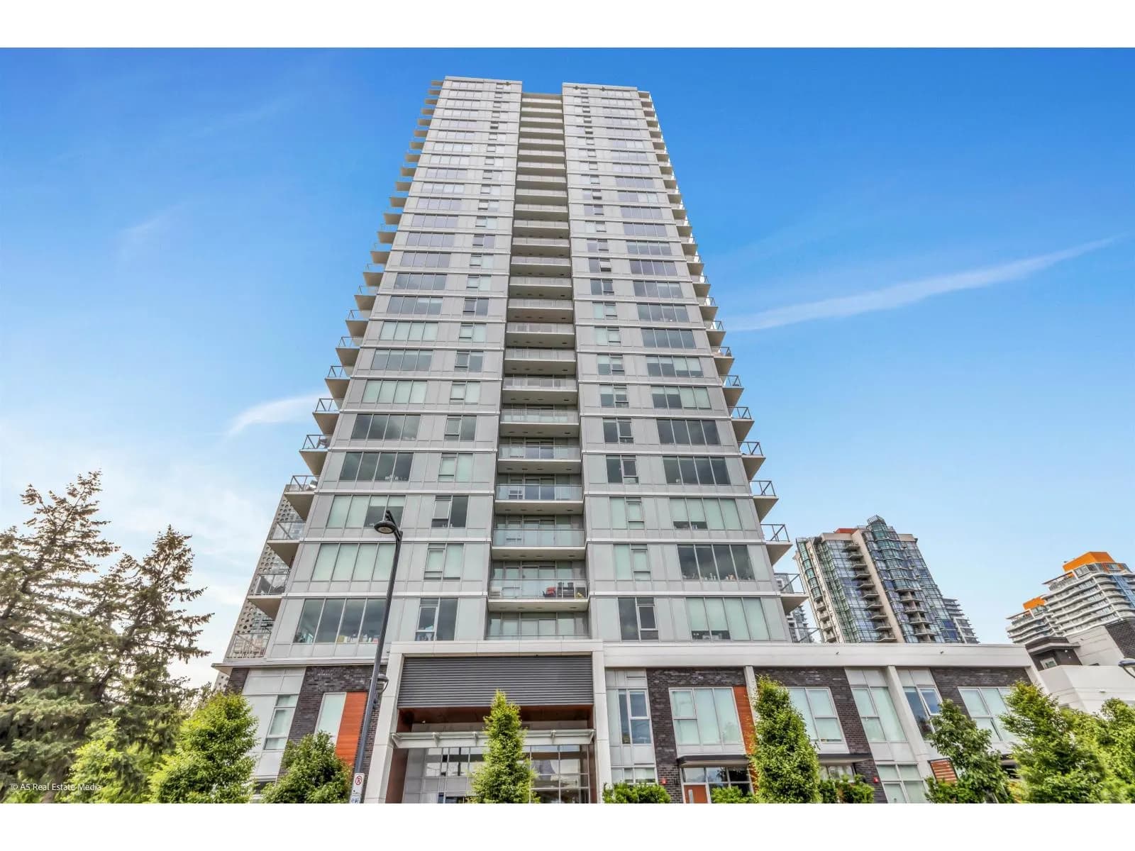 #1810 13428 105 AVENUE, Surrey, BC photo 2
