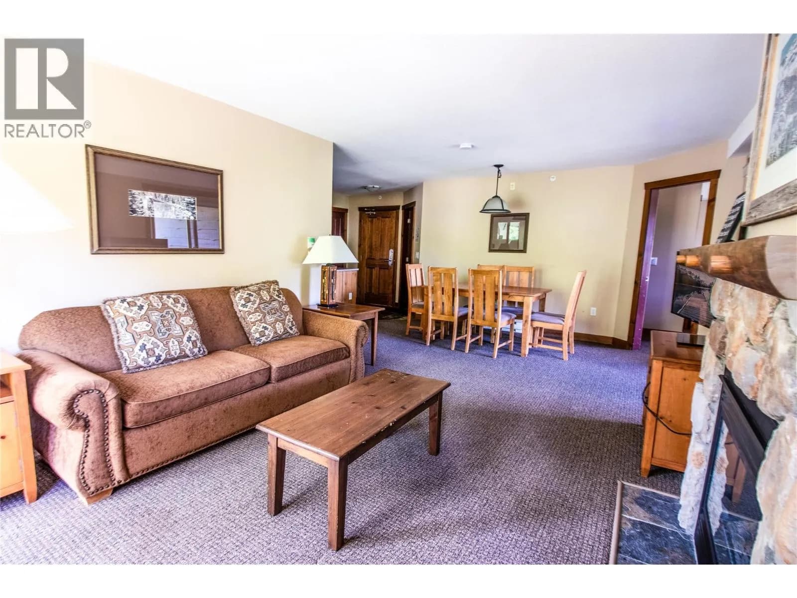 #417 2090 Summit Drive, Panorama, BC photo 4