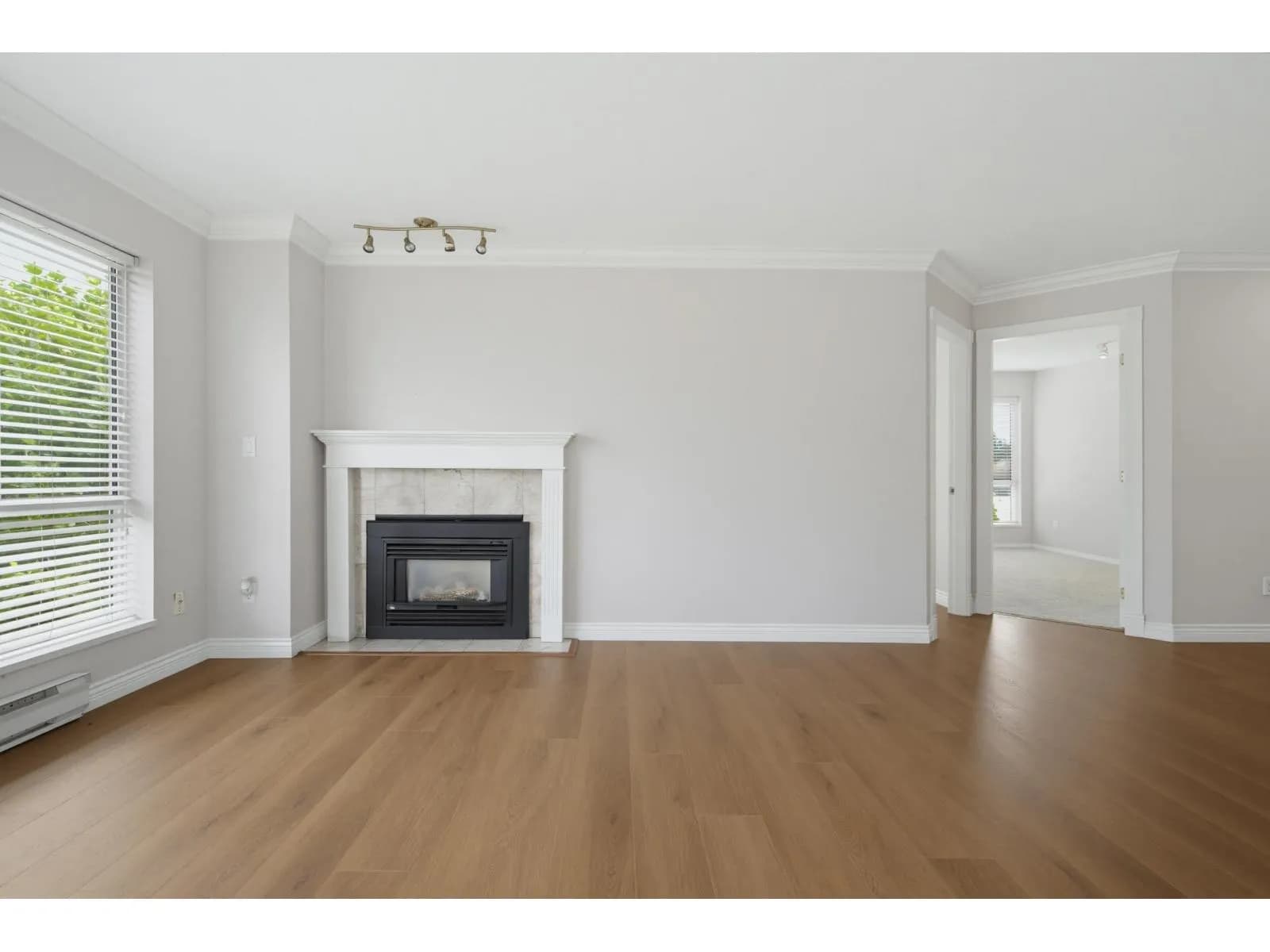 #438 32830 GEORGE FERGUSON WAY, Abbotsford, BC photo 3