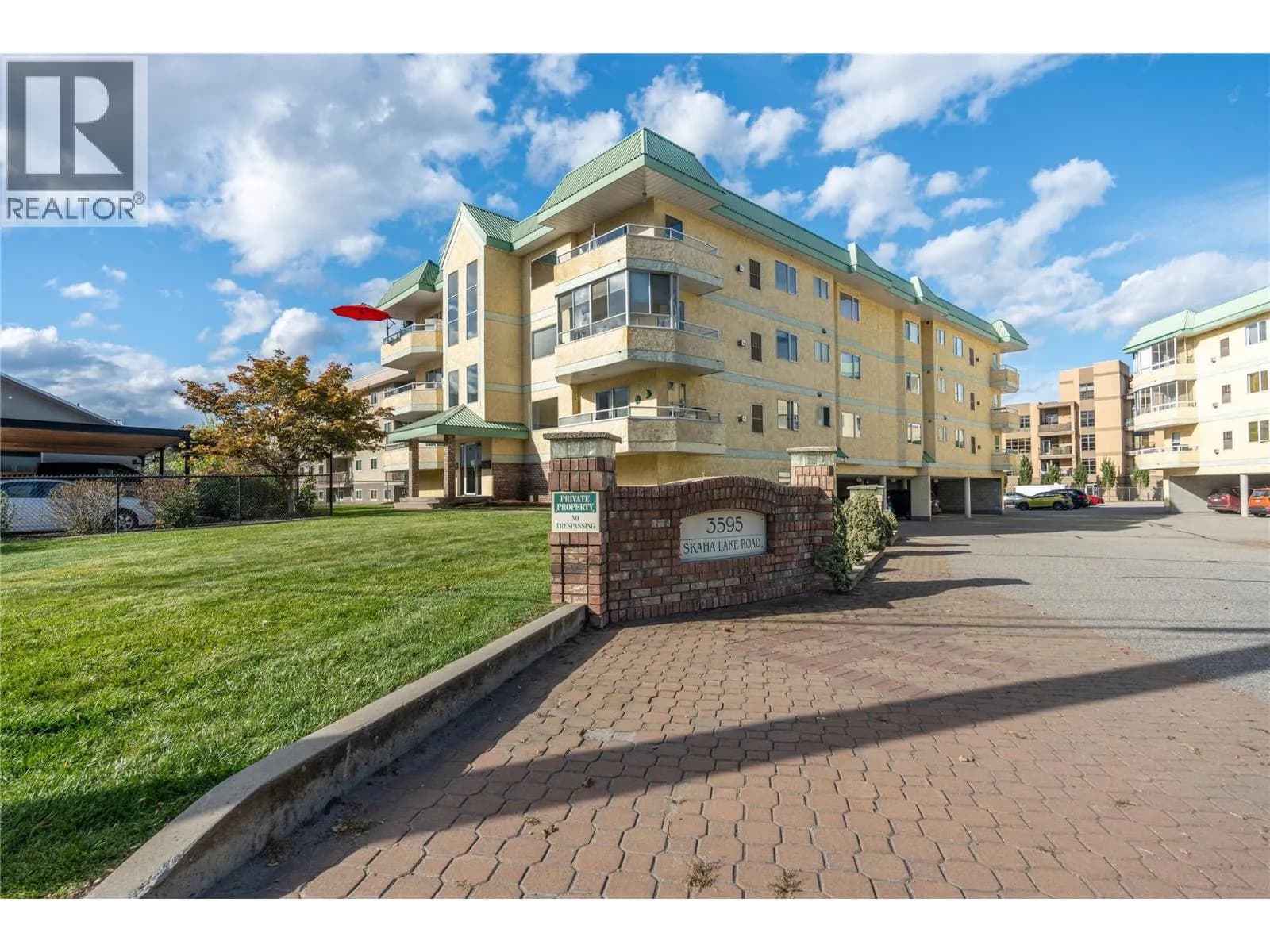 3595 Skaha Lake Road, Penticton