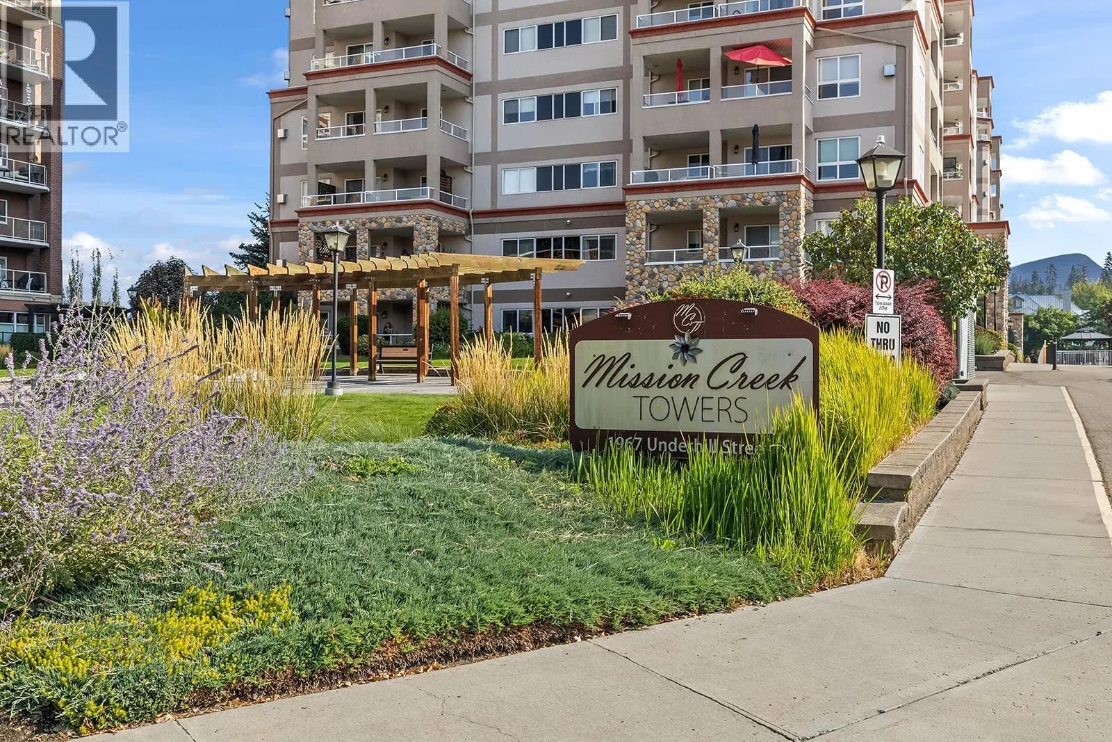 #503 1967 Underhill Street, Kelowna, BC photo 2