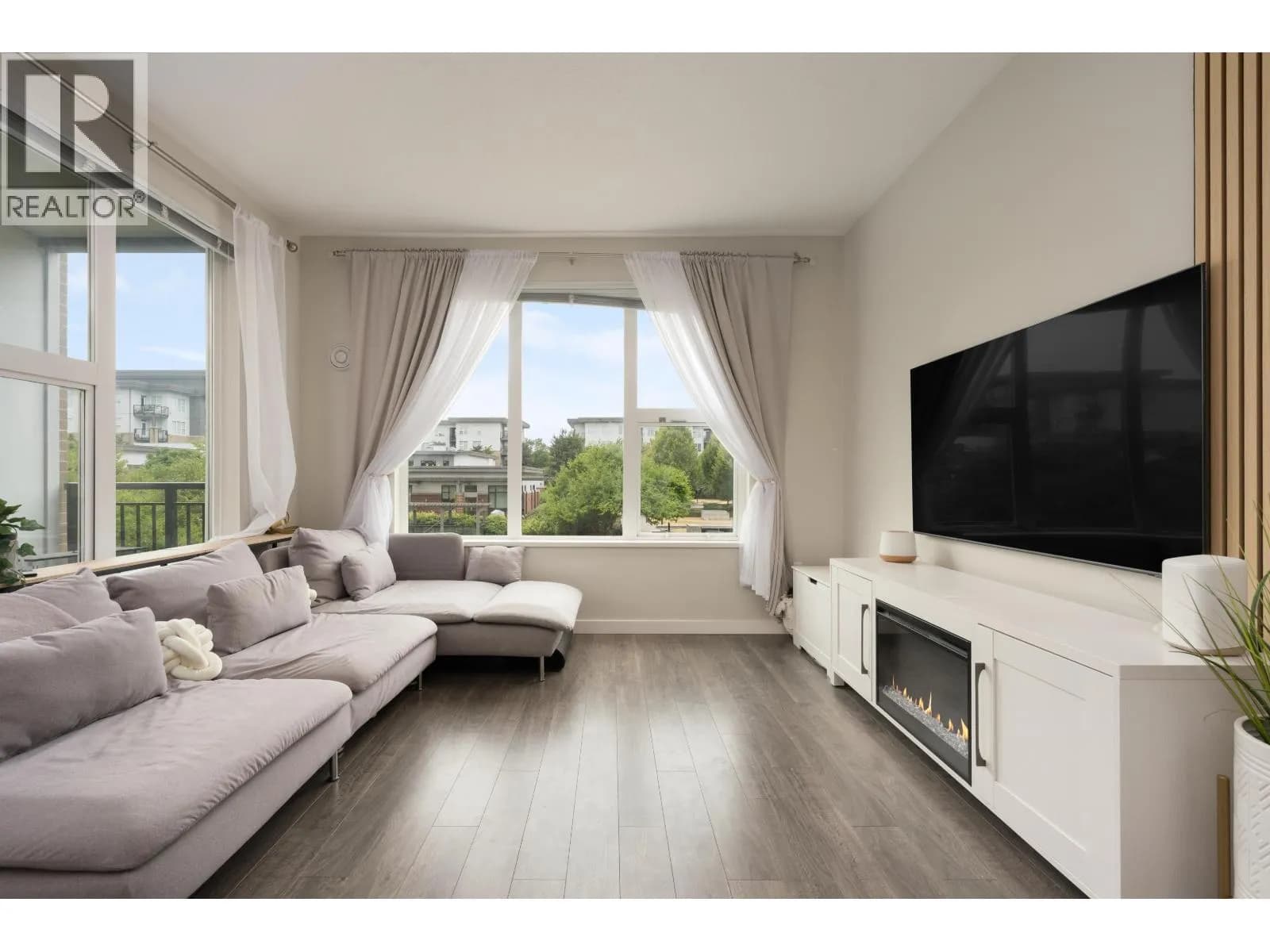 #215 9388 TOMICKI AVENUE, Richmond, BC photo 3
