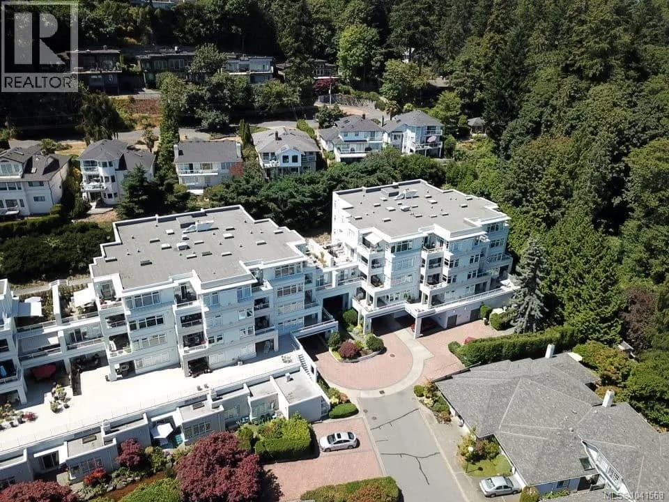 #408 5110 Cordova Bay Rd, Saanich, BC photo 5