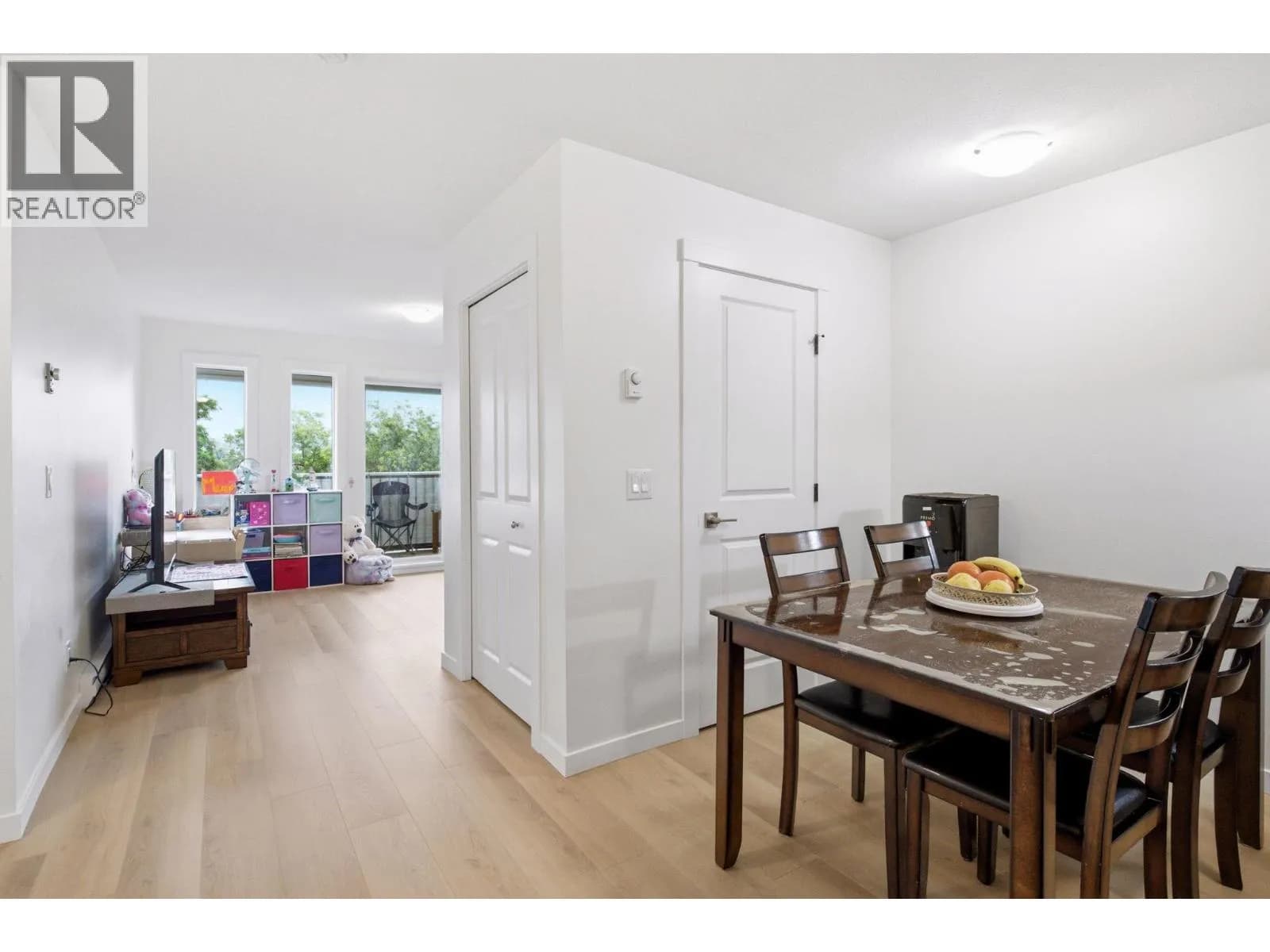 #207 4004 34 Street, Vernon, BC photo 3