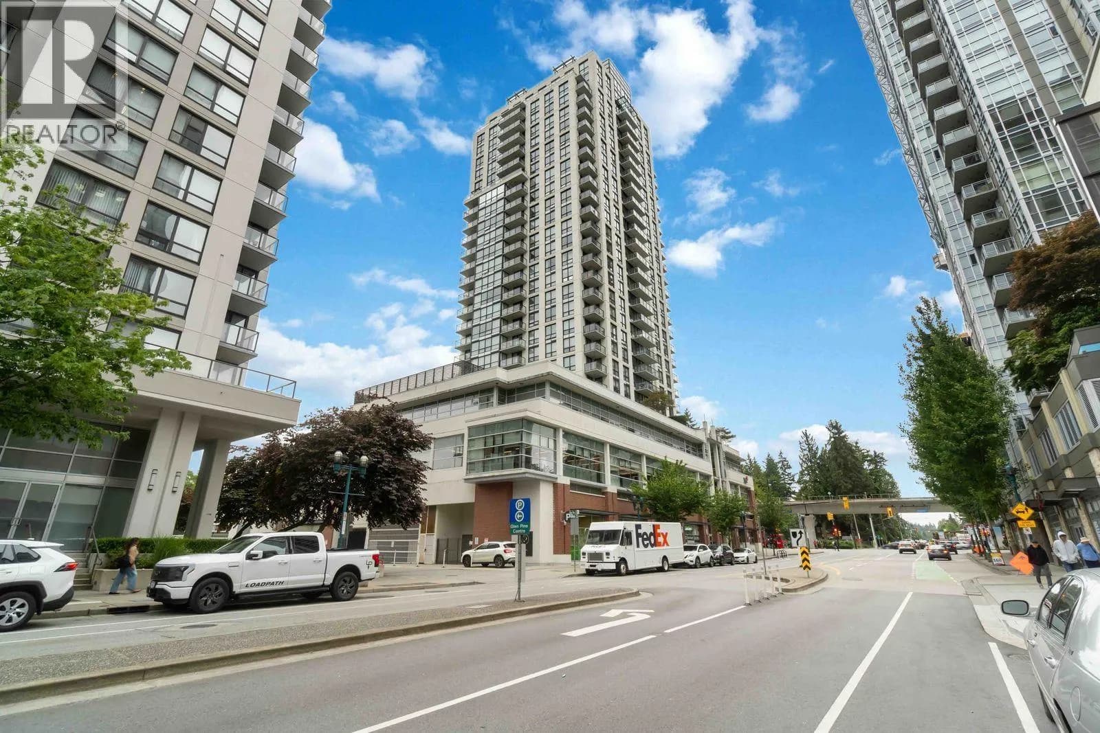#1608 3007 GLEN DRIVE, Coquitlam, BC photo 5