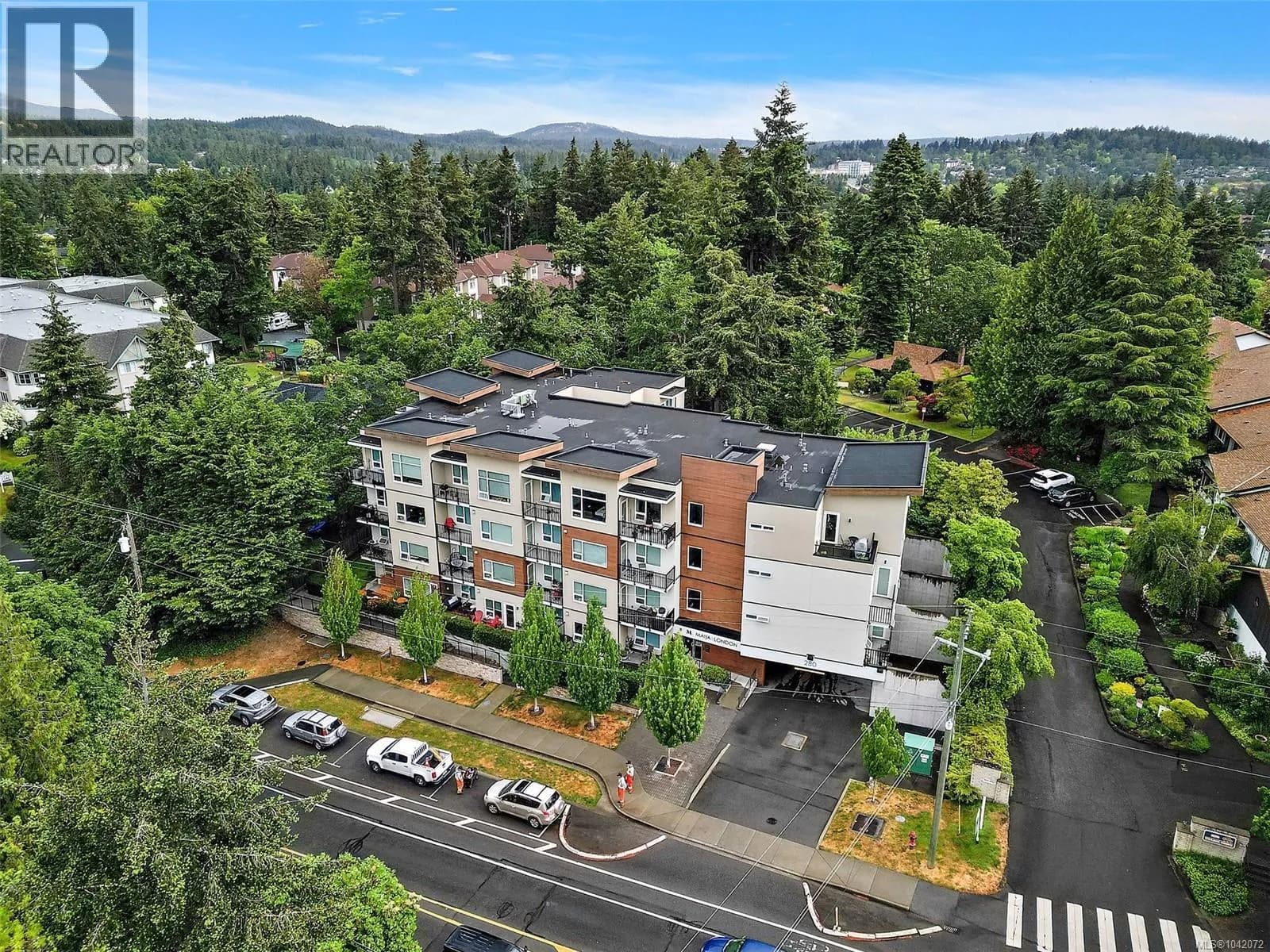 280 Island Hwy, View Royal