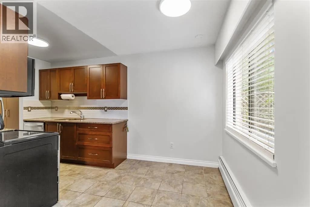 #112 590 WHITING WAY, Coquitlam, BC photo 4