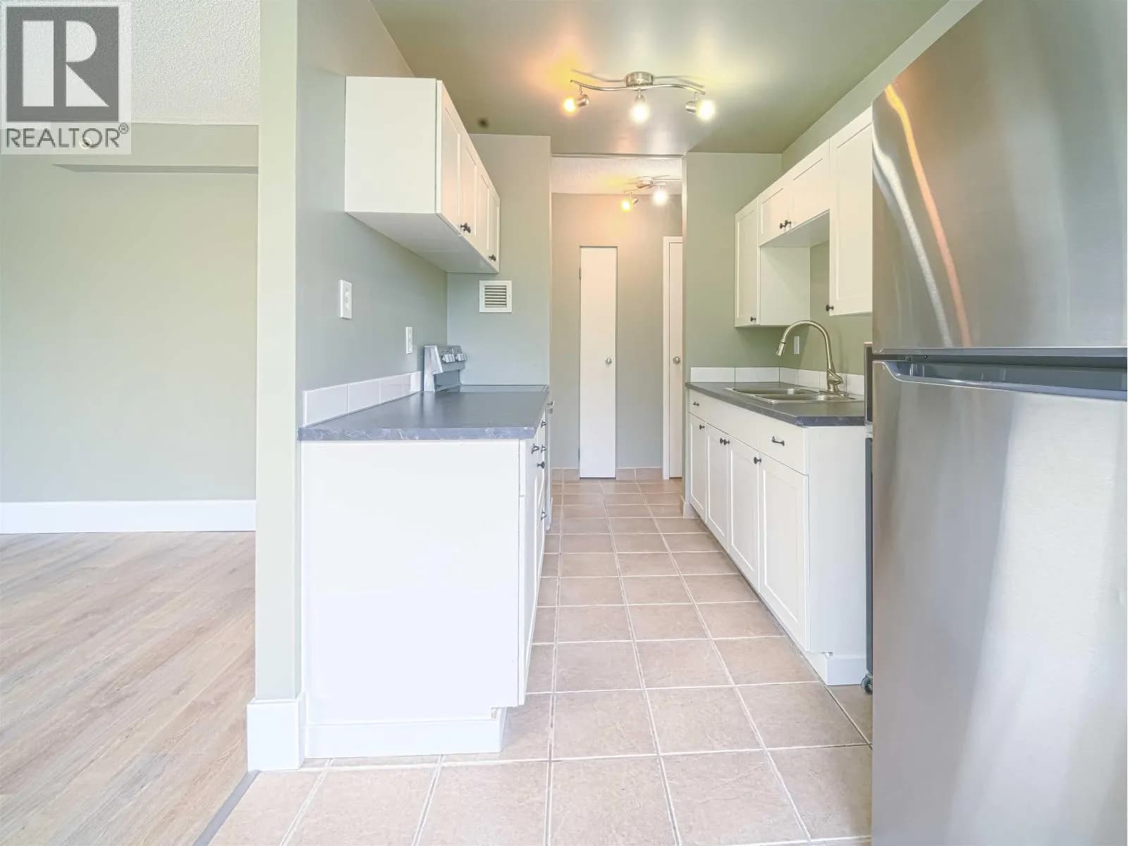 #406 1501 QUEENSWAY STREET, Prince George, BC photo 5