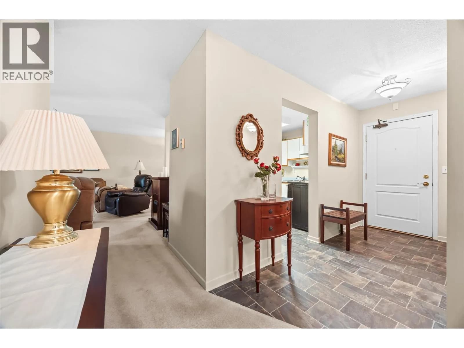 #408 780 Houghton Road, Kelowna, BC photo 2
