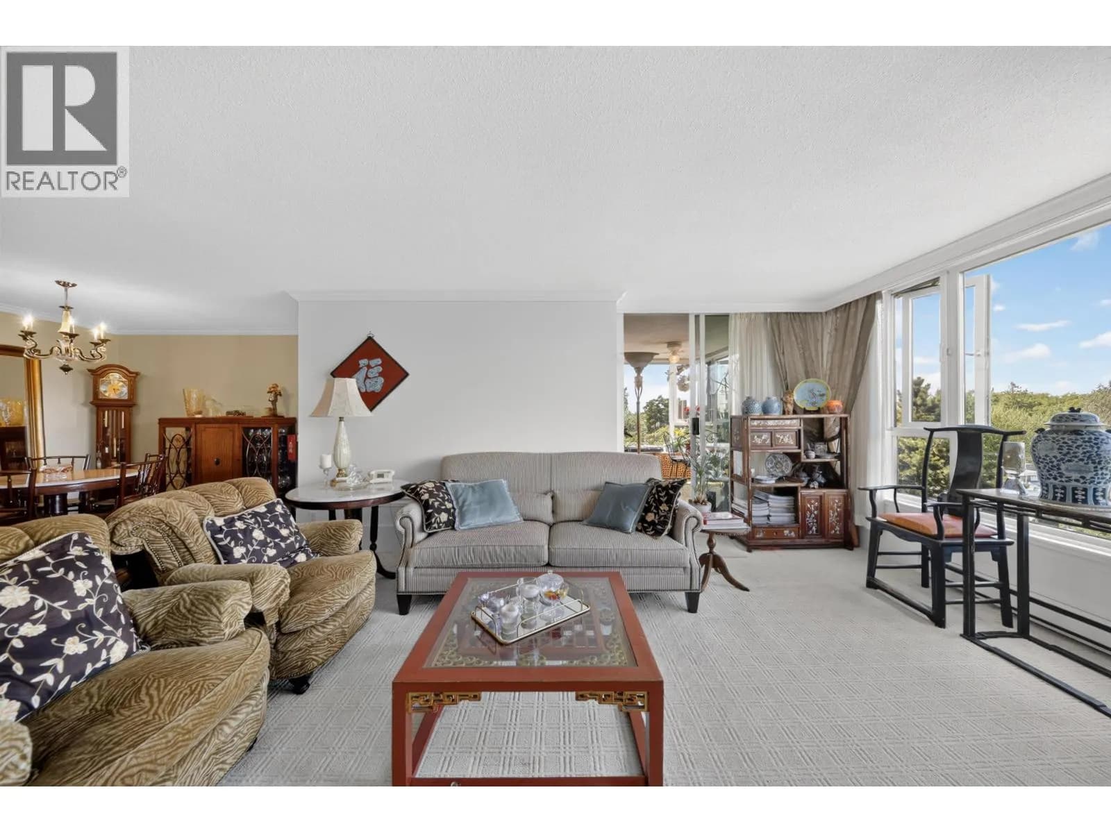 #802 5425 YEW STREET, Vancouver, BC photo 4