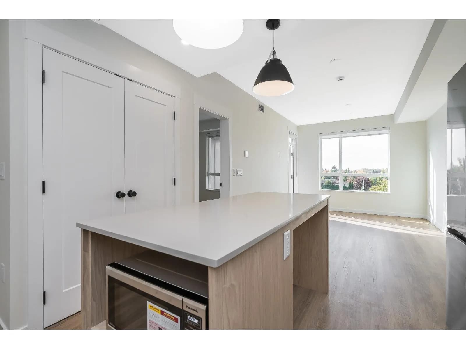 #309 27215 ALDERGROVE TOWN CENTRE DRIVE, Langley, BC photo 5