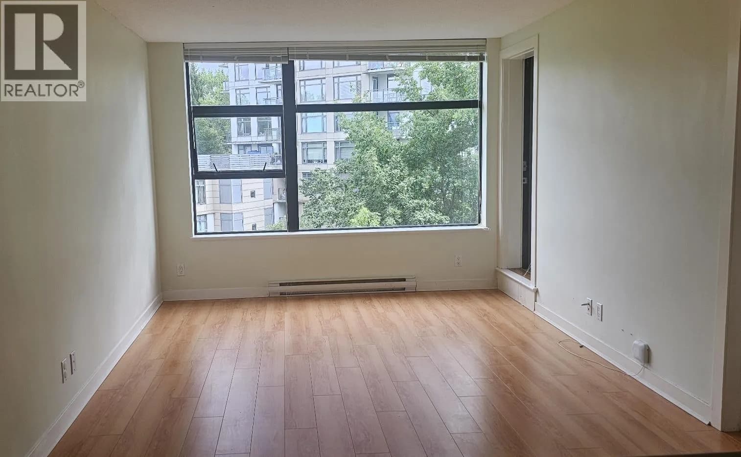 #601 5380 OBEN STREET, Vancouver, BC photo 5