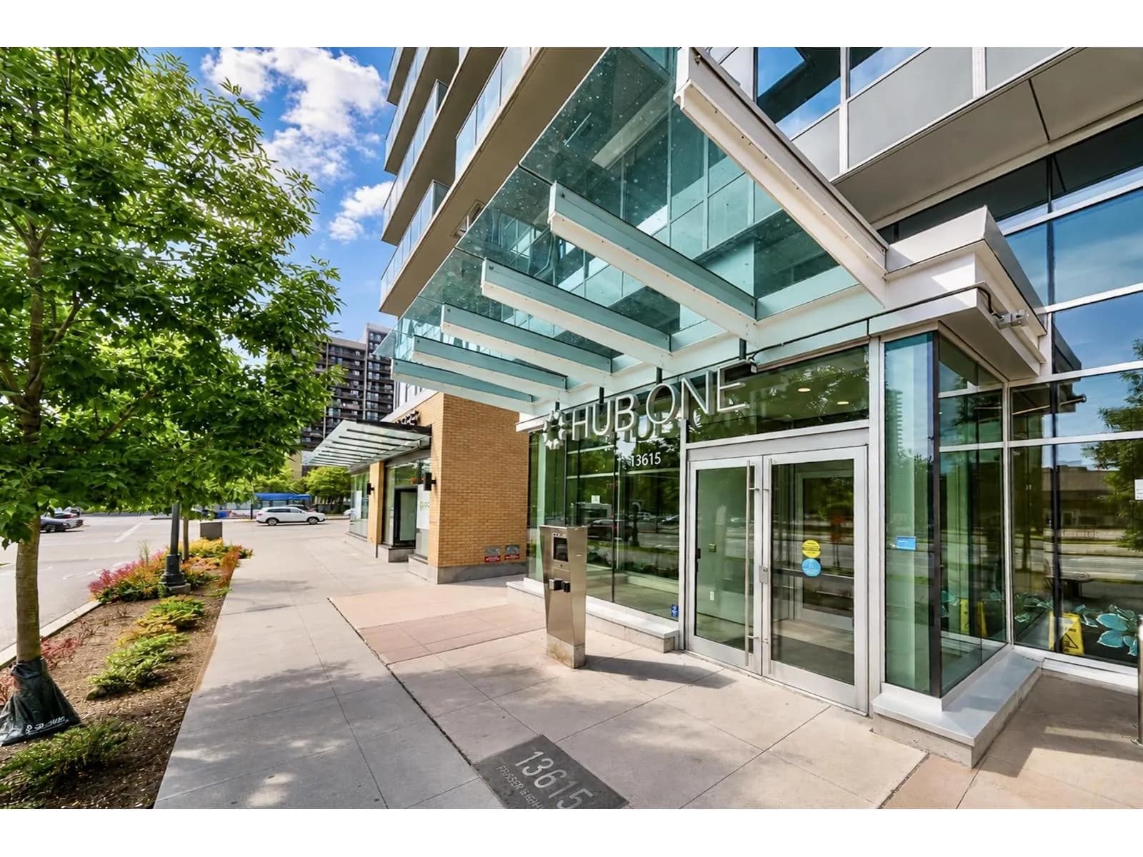 #604 13615 FRASER HIGHWAY, Surrey, BC photo 3