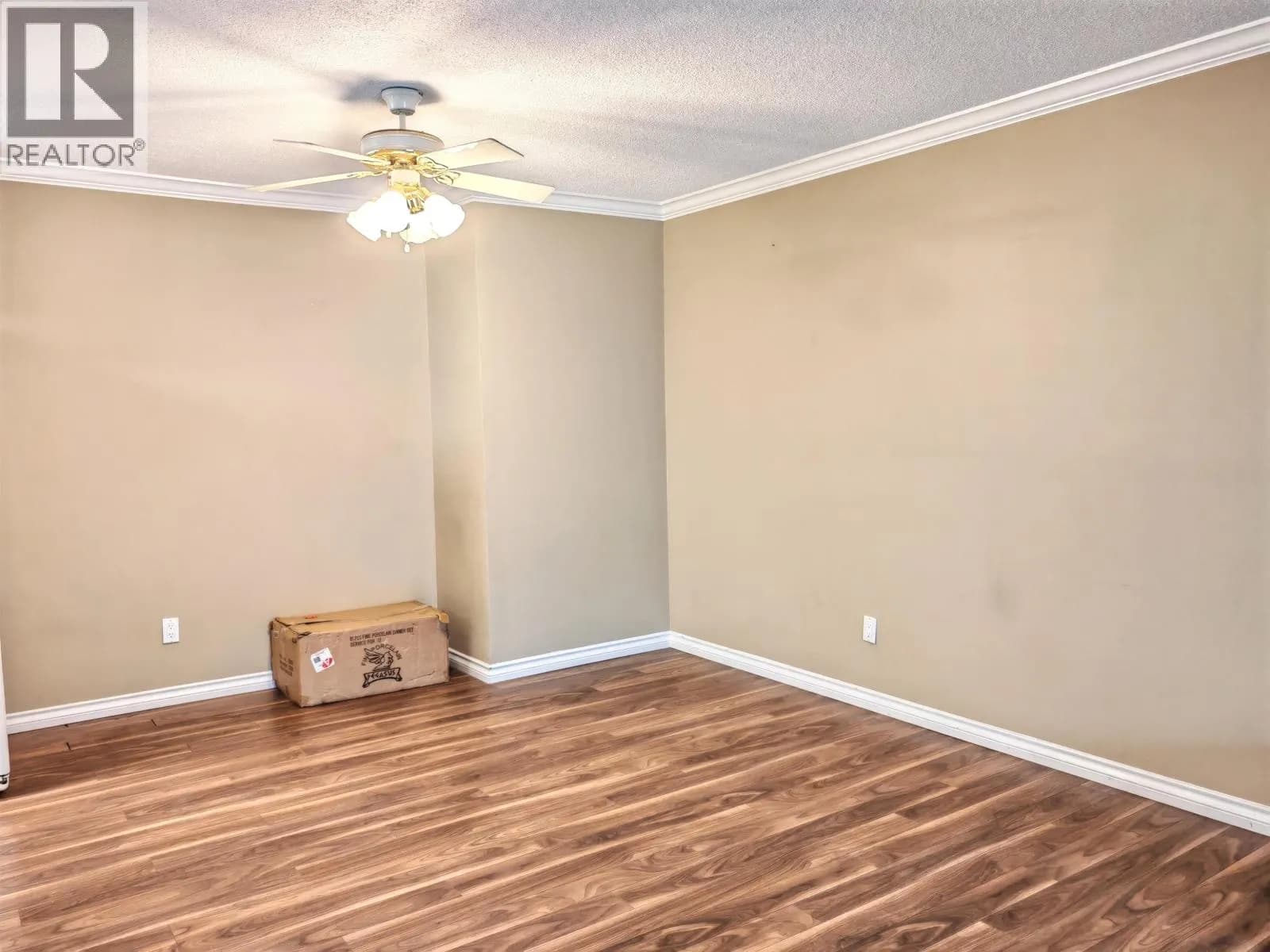 #101 6420 BUSWELL STREET, Richmond, BC photo 5