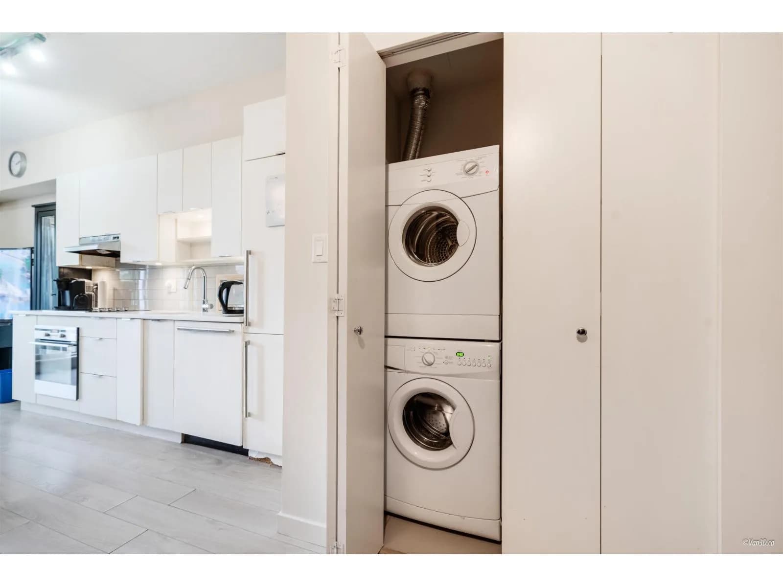#101 13678 GROSVENOR ROAD, Surrey, BC photo 5