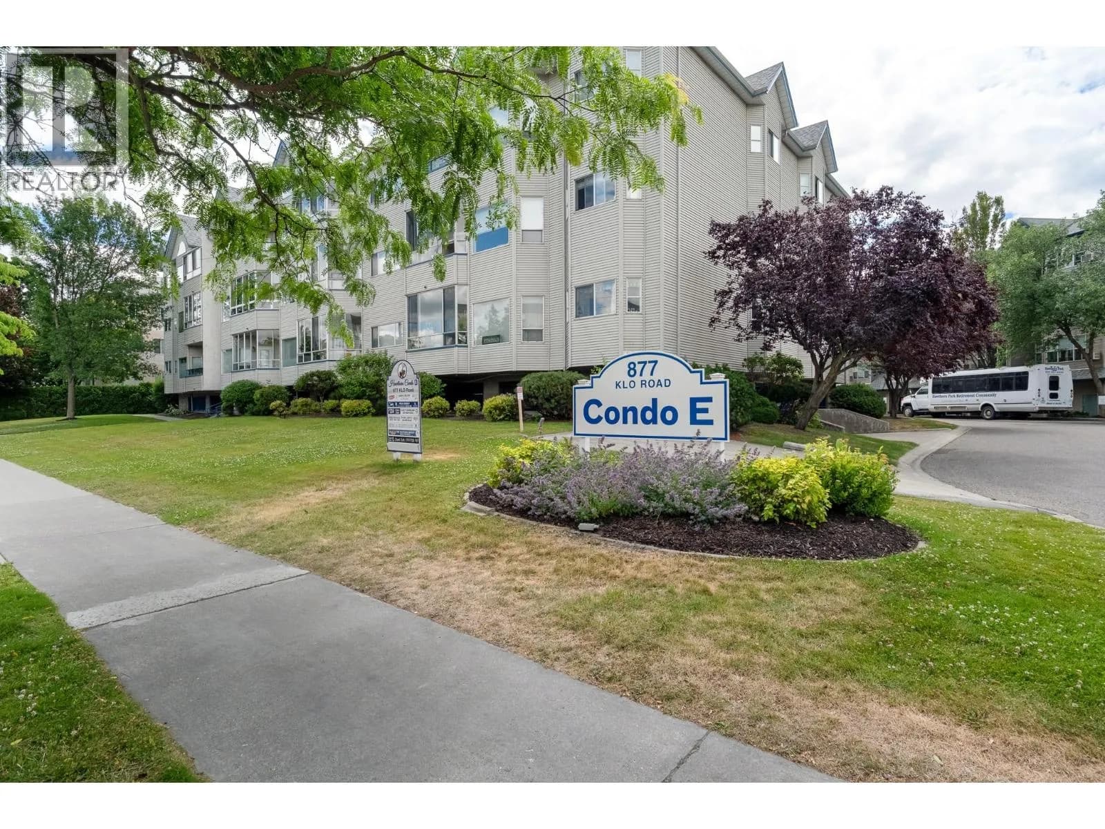 877 KLO Road, Kelowna