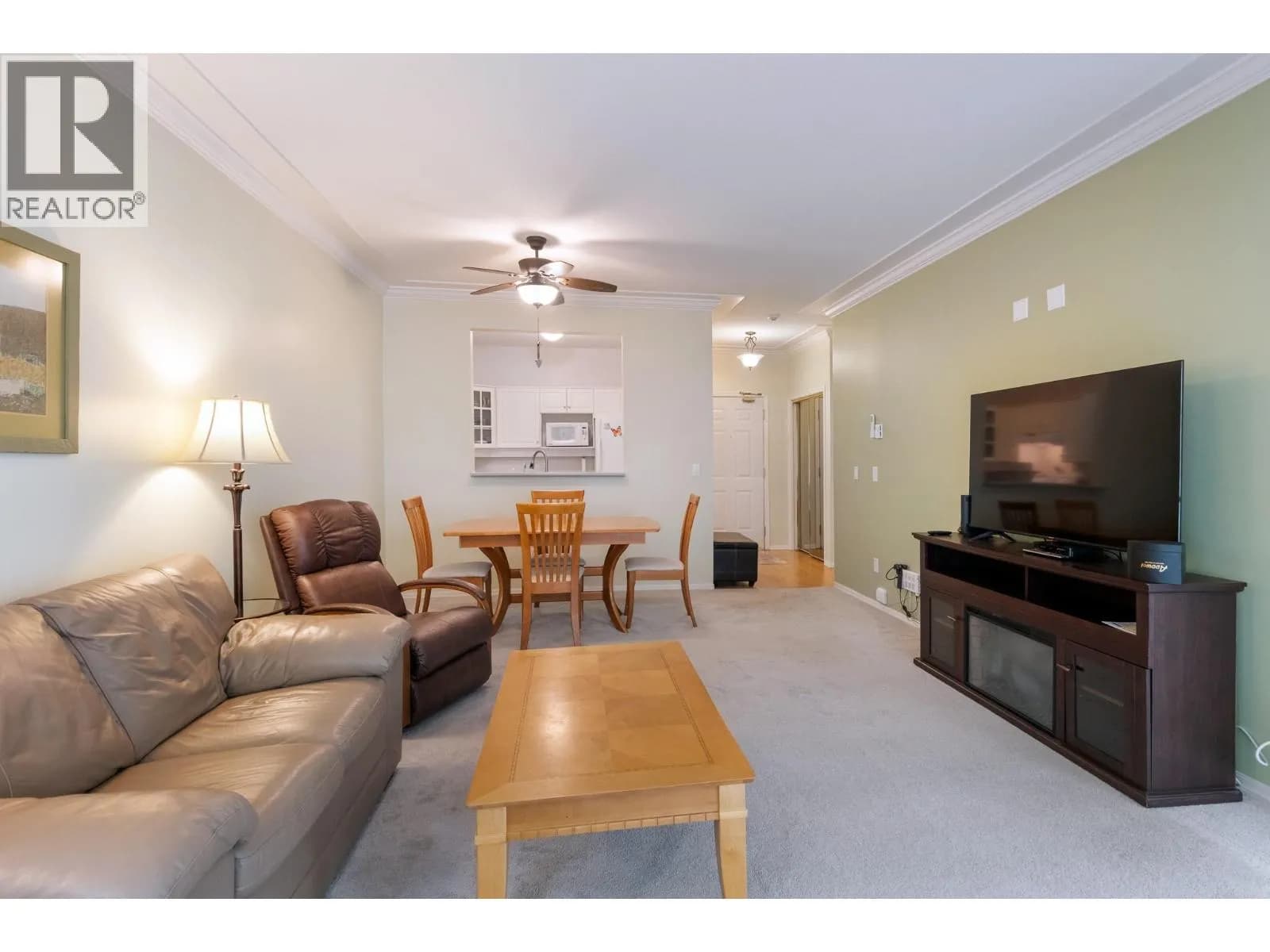 #116 877 KLO Road, Kelowna, BC photo 3