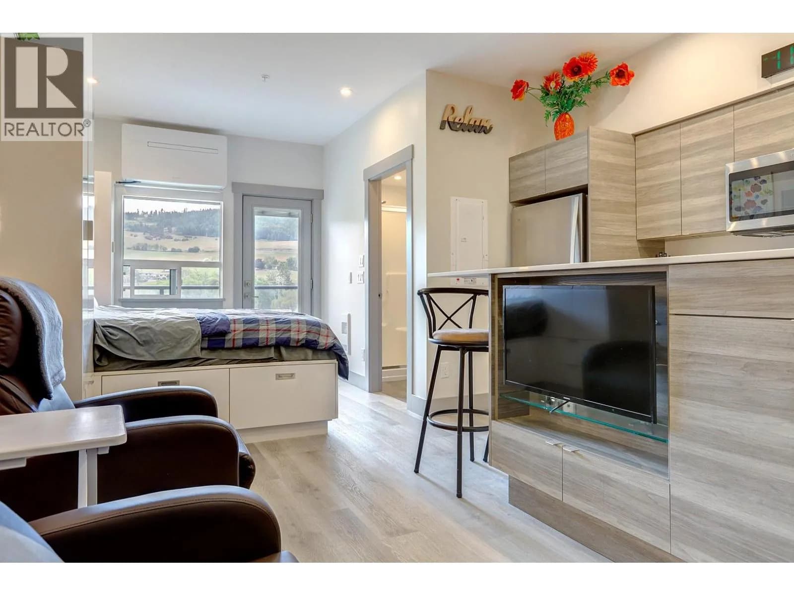 #419 2555 Lakeshore Road, Vernon, BC photo 5