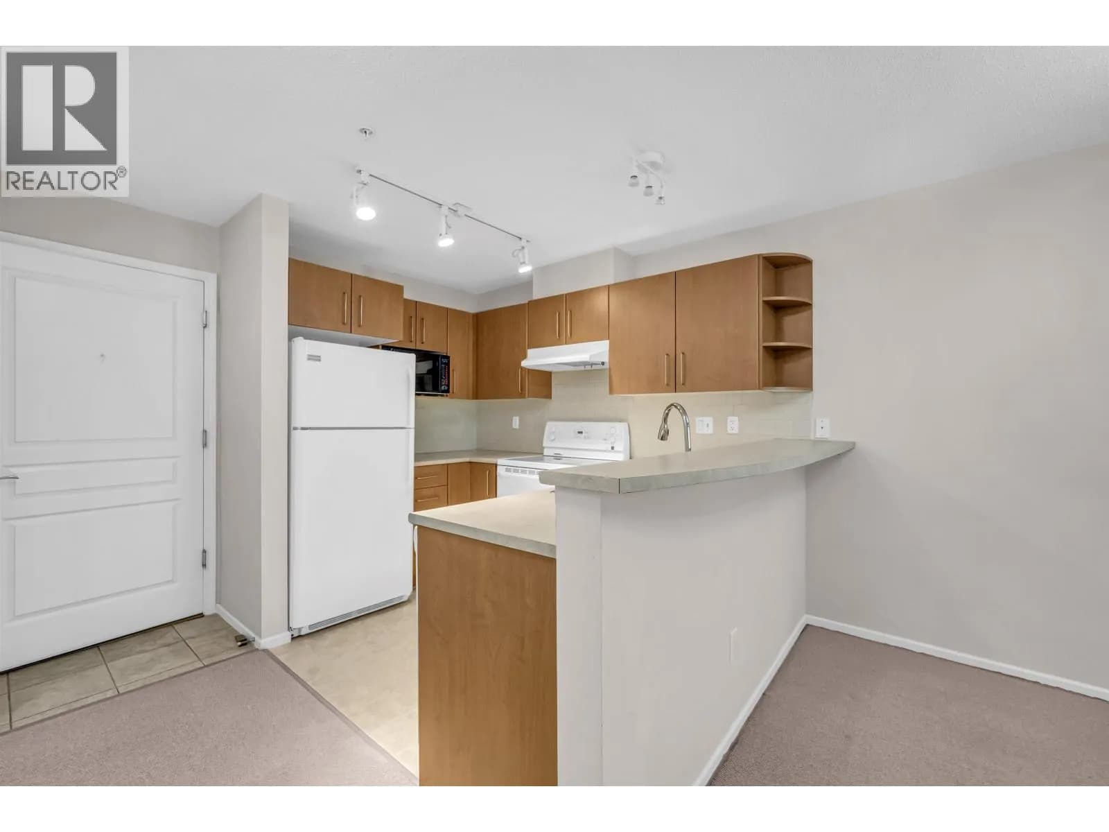 #311 7330 SALISBURY AVENUE, Burnaby, BC photo 4