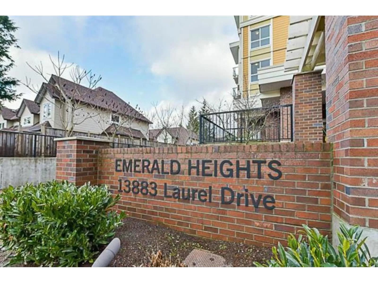 13883 LAUREL DRIVE, Surrey
