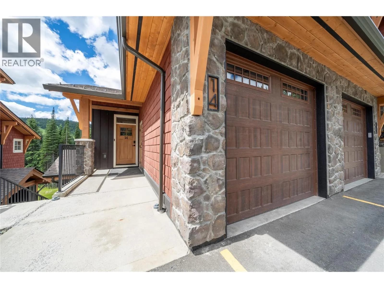 #14 5045 VALLEY Drive, Sun Peaks, BC photo 2