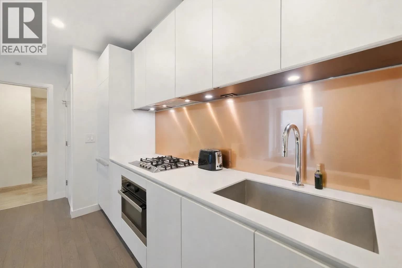 #306 1480 HOWE STREET, Vancouver, BC photo 5