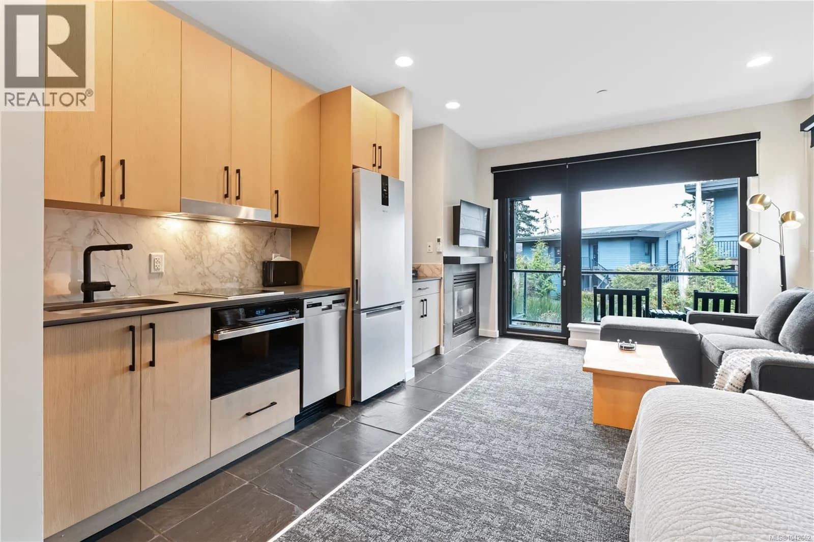 596 Marine Dr, Ucluelet