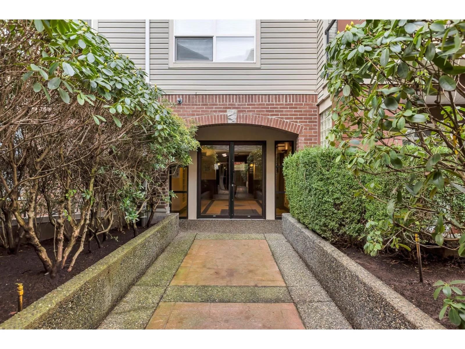 #308 20239 MICHAUD CRESCENT, Langley, BC photo 2