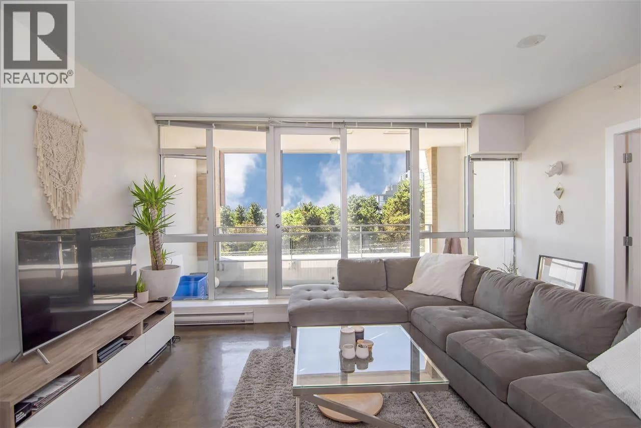 #720 221 UNION STREET, Vancouver, BC photo 2