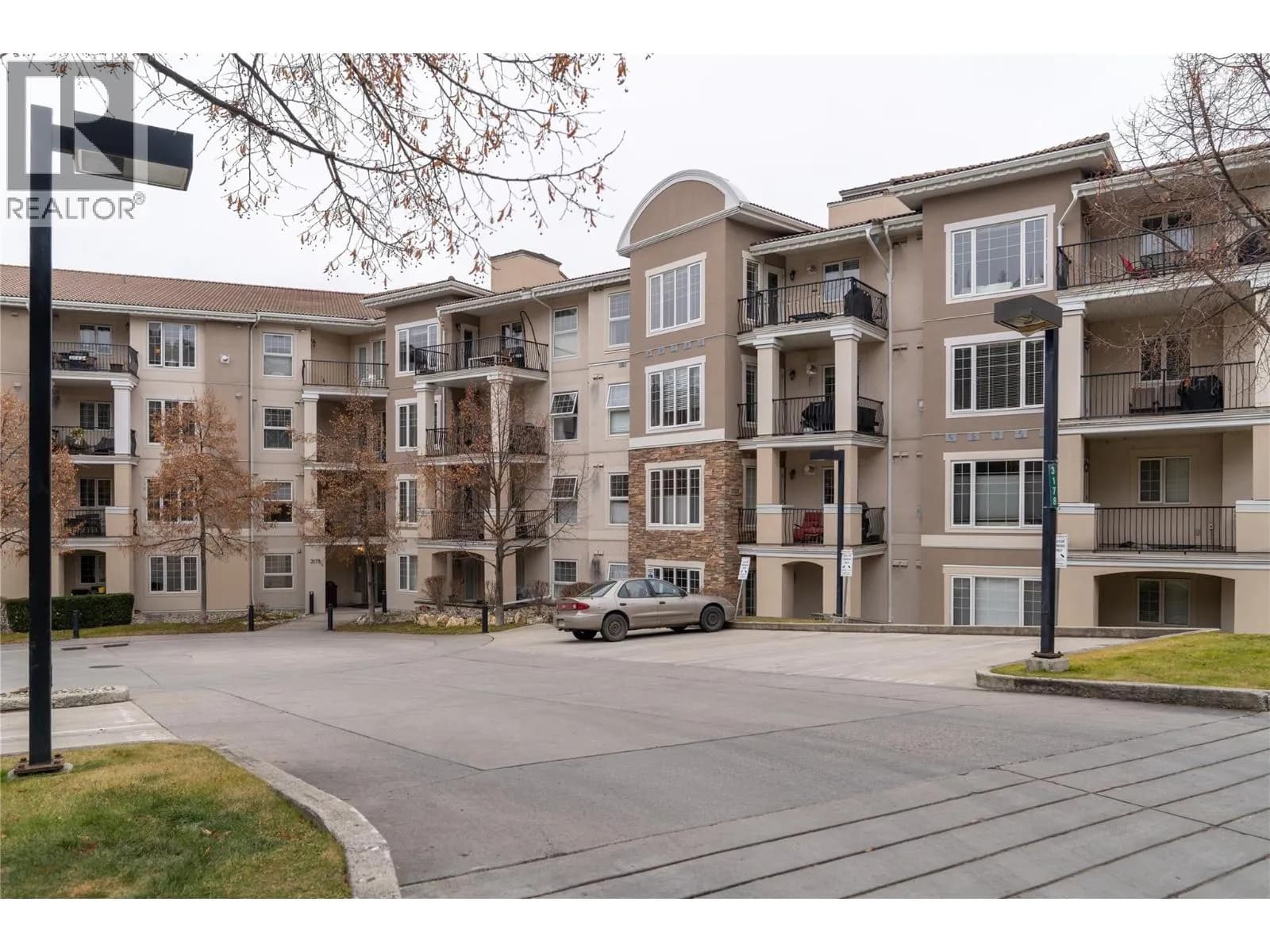 3178 Via Centrale, Kelowna