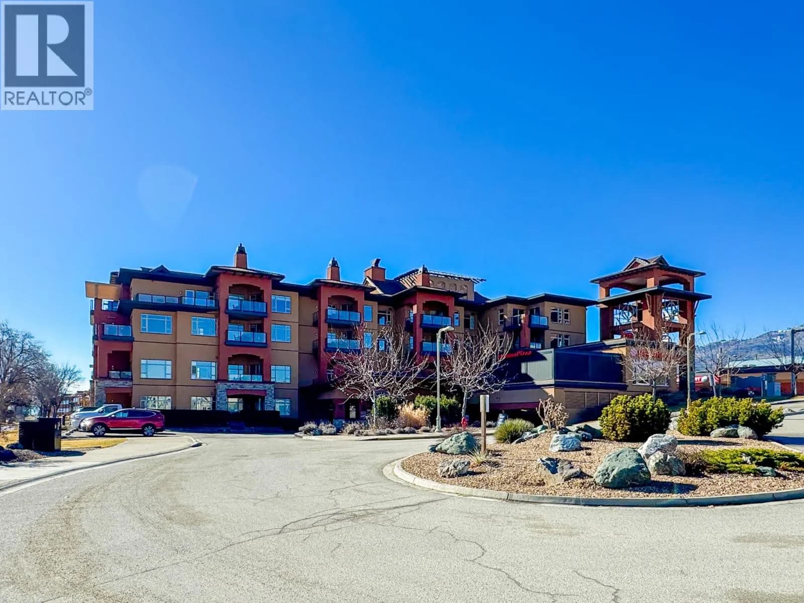 #408 15 Park Place, Osoyoos, BC photo 2