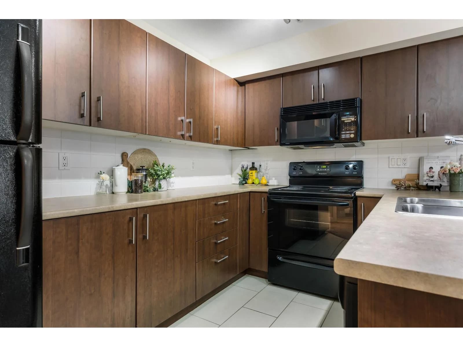 #113 45555 YALE ROAD, Chilliwack, BC photo 4