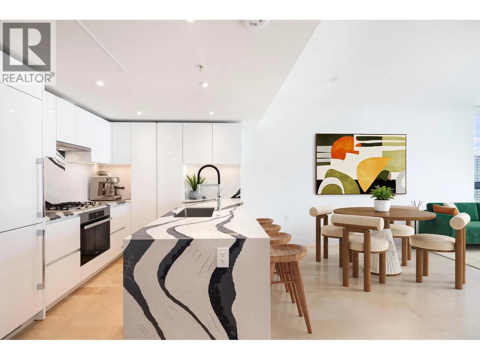 #1307 135 E 13TH STREET, North Vancouver, BC photo 5