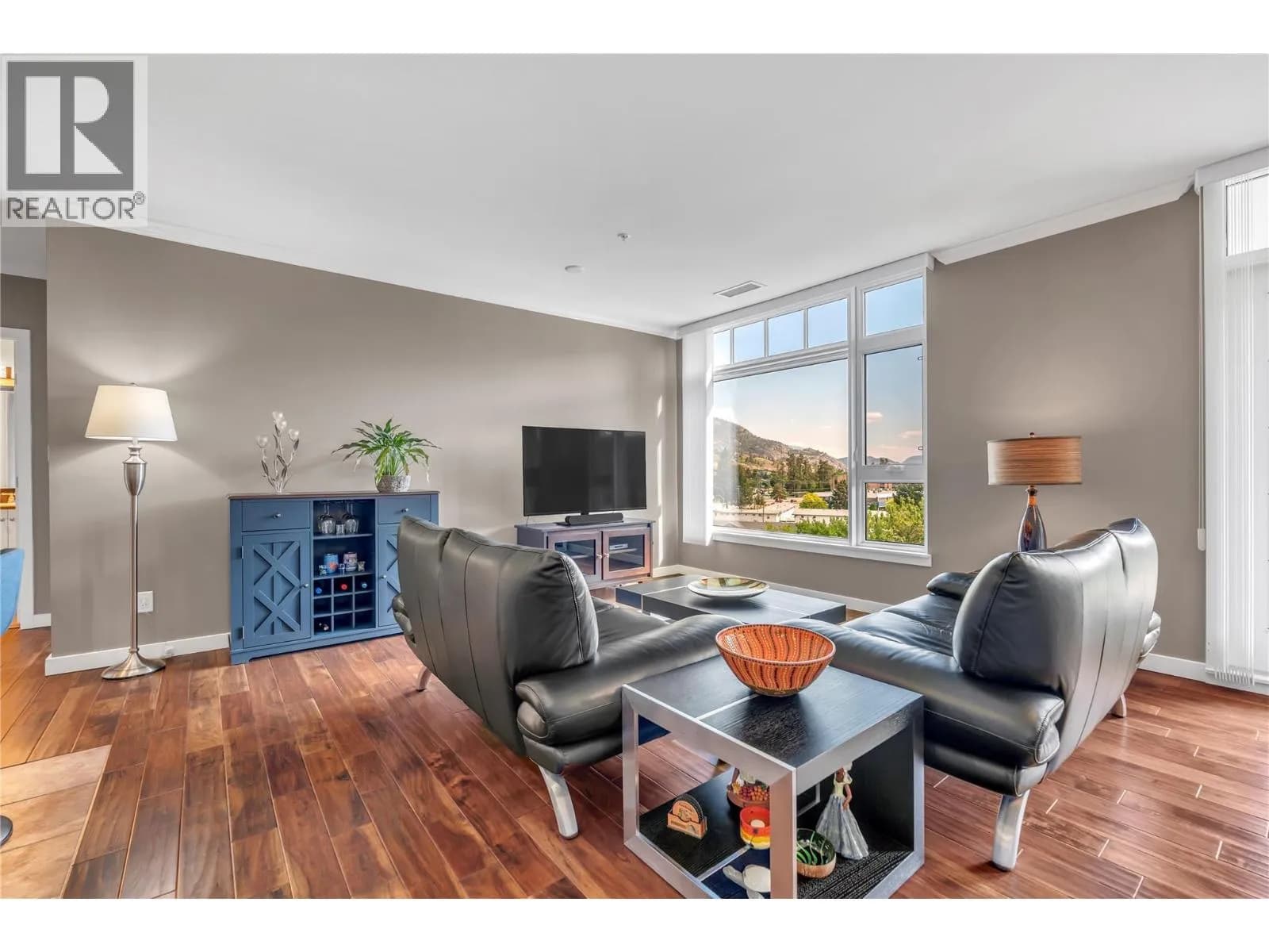 #505 3301 Skaha Lake Road, Penticton, BC photo 5