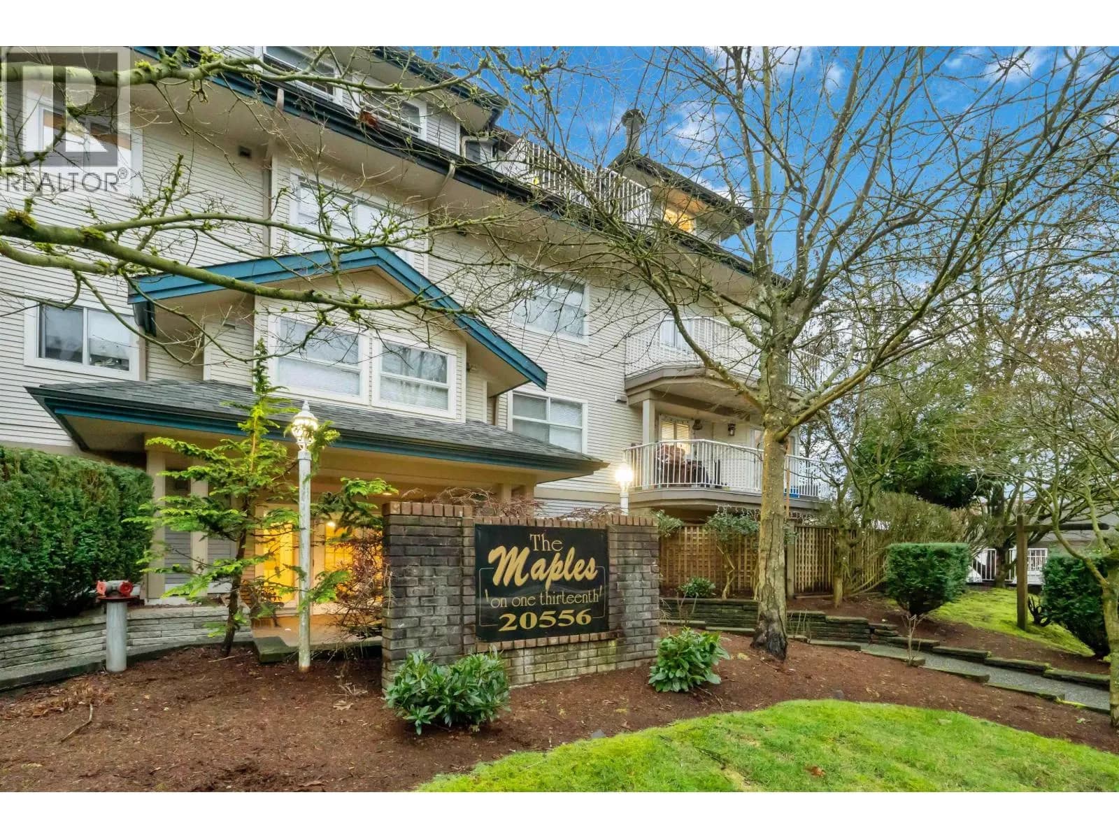 #304 20556 113 AVENUE, Maple Ridge, BC photo 2
