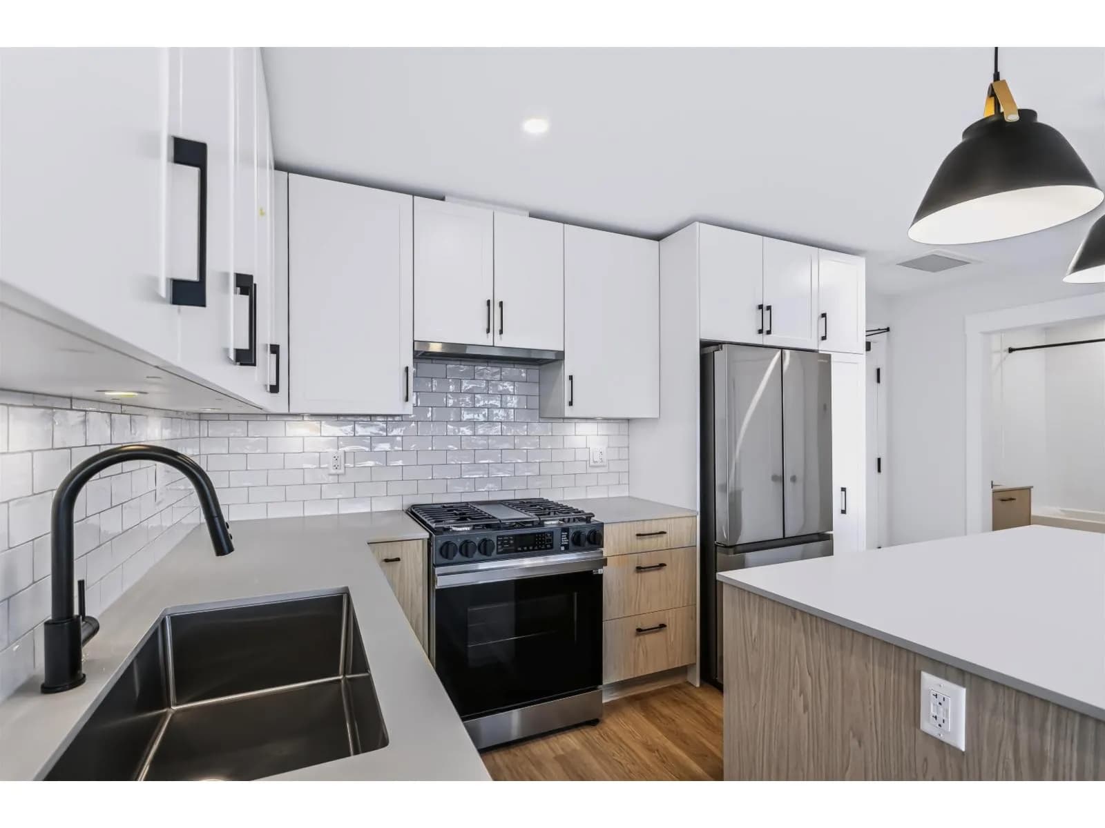 #607 27215 ALDERGROVE TOWN CENTRE DRIVE, Langley, BC photo 5