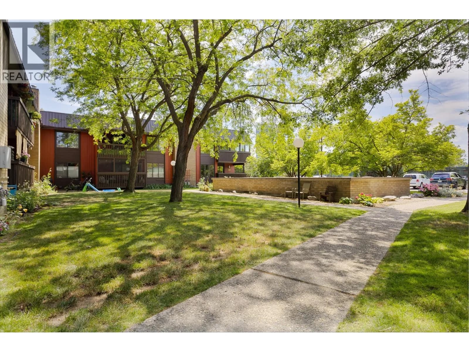 #201 1870 Parkinson Way, Kelowna, BC photo 2