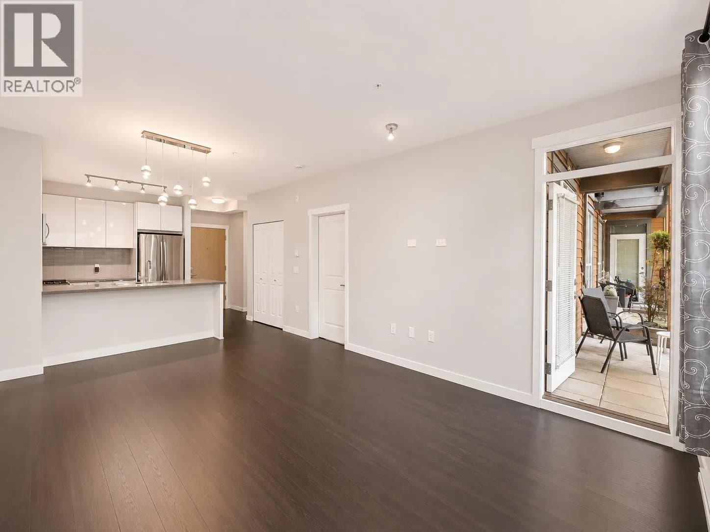 #108 607 COTTONWOOD AVENUE, Coquitlam, BC photo 2