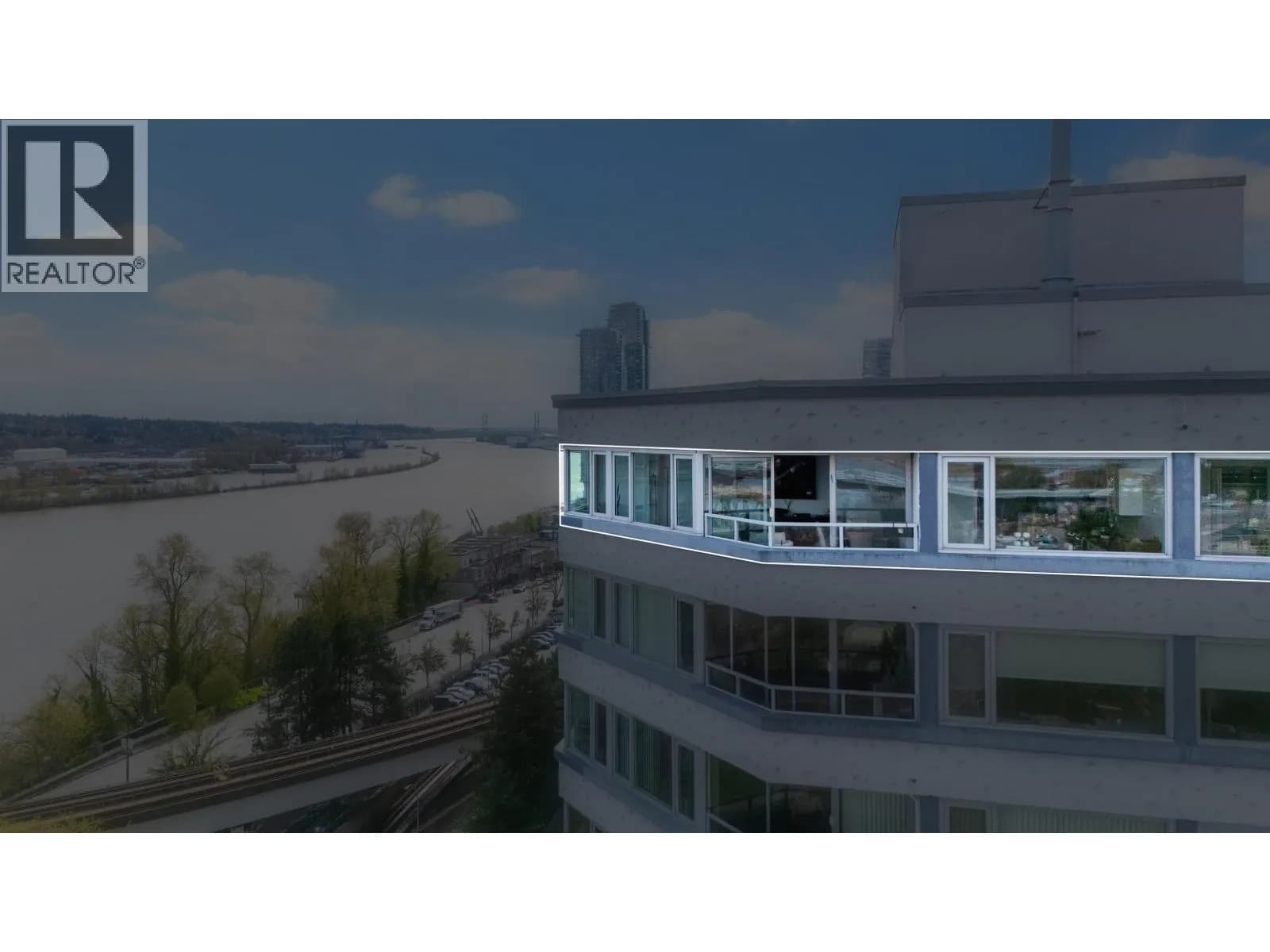#1203 31 ELLIOT STREET, New Westminster, BC photo 2