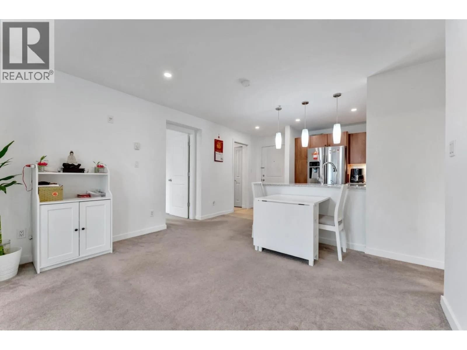 #320 6508 DENBIGH AVENUE, Burnaby, BC photo 5