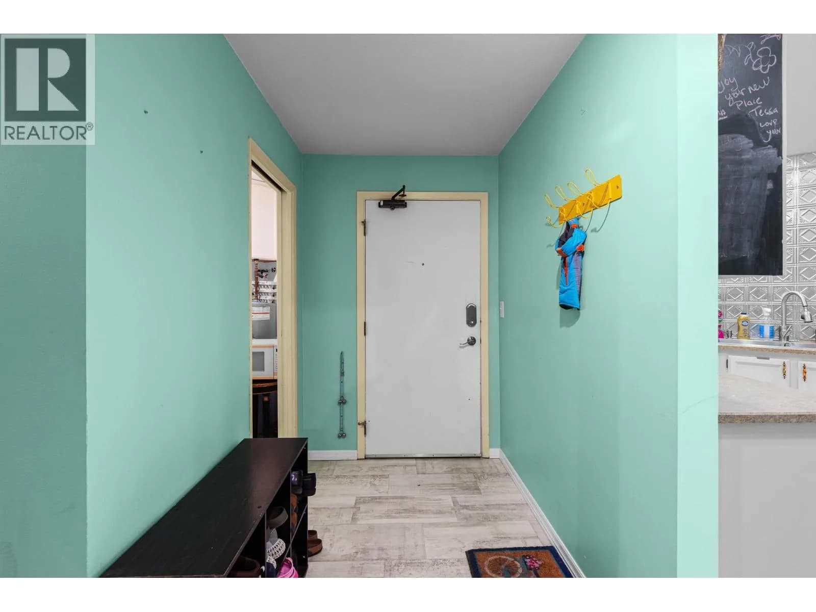 #106 983 Bernard Avenue, Kelowna, BC photo 5